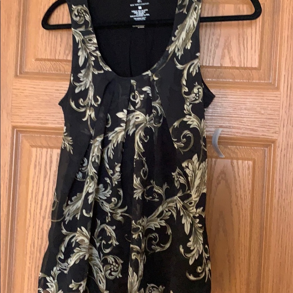 NWT NY&Company tank top